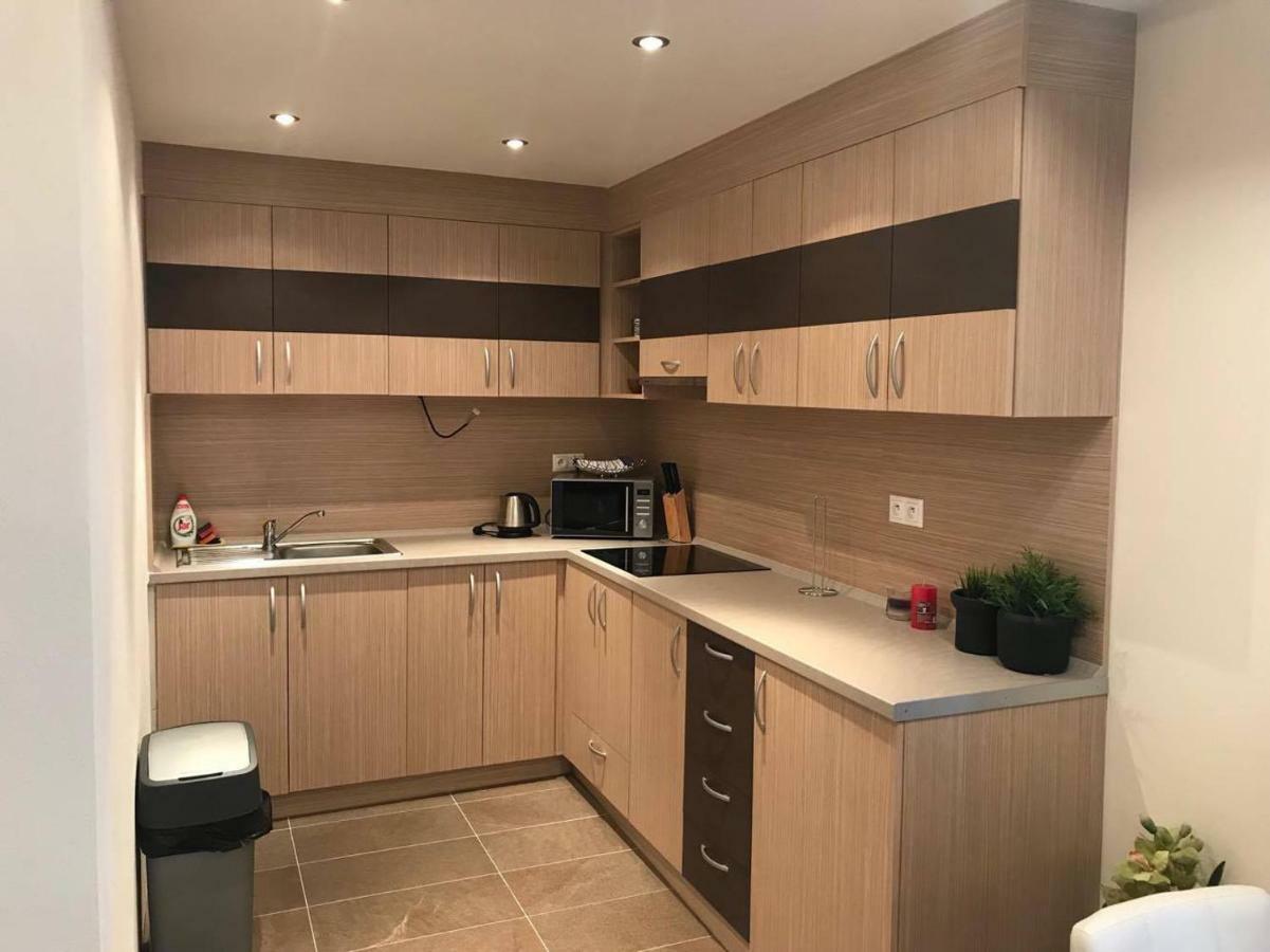 Apartmány Sabai Dee Stará Lesná Exterior foto